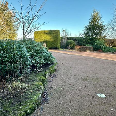 Bed and Breakfast Awakening Alchemy Retreat Centre Inverurie Esterno foto